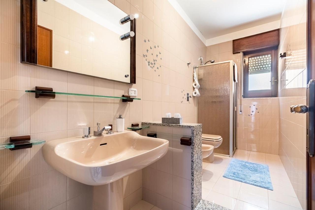 Il Monte Apartment Ериче Екстериор снимка